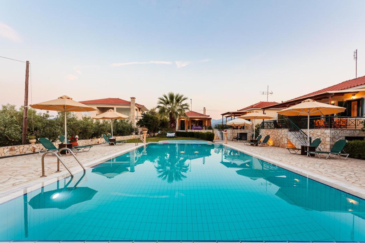 Dukes Poolside Houses Parálion Ástros المظهر الخارجي الصورة