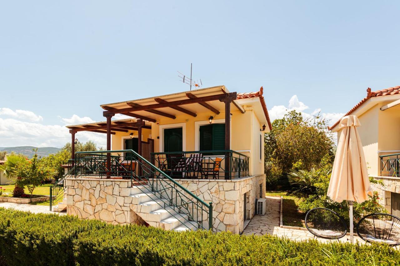 Dukes Poolside Houses Parálion Ástros المظهر الخارجي الصورة