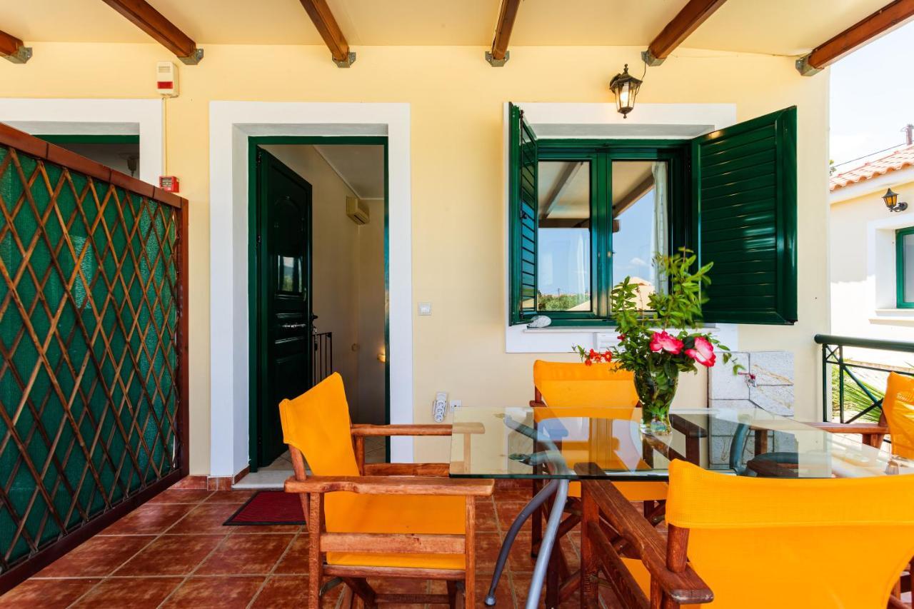Dukes Poolside Houses Parálion Ástros المظهر الخارجي الصورة