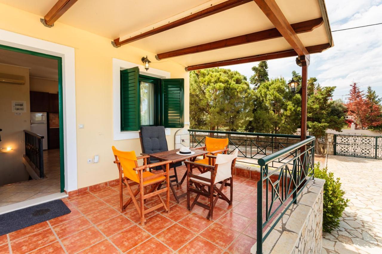 Dukes Poolside Houses Parálion Ástros المظهر الخارجي الصورة