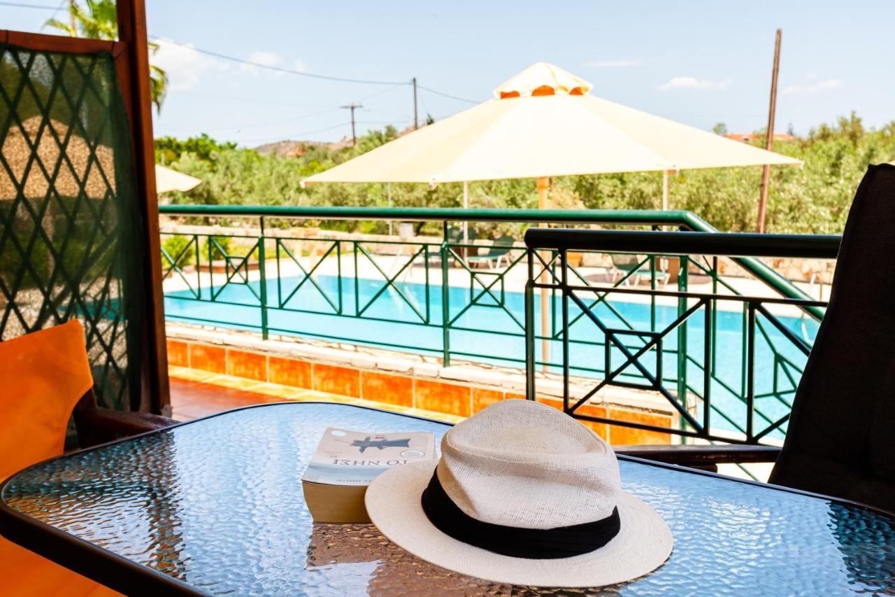 Dukes Poolside Houses Parálion Ástros المظهر الخارجي الصورة