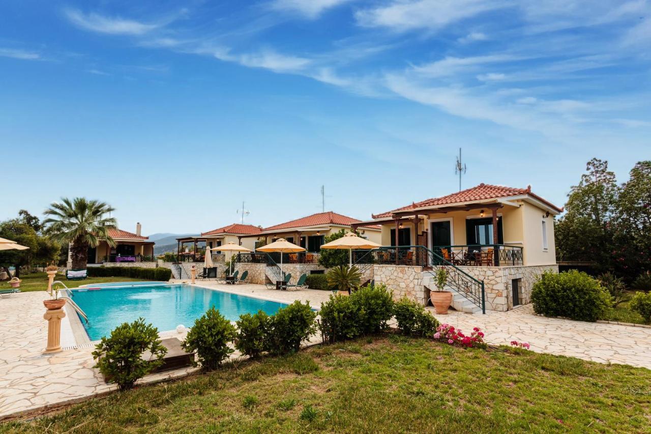 Dukes Poolside Houses Parálion Ástros المظهر الخارجي الصورة